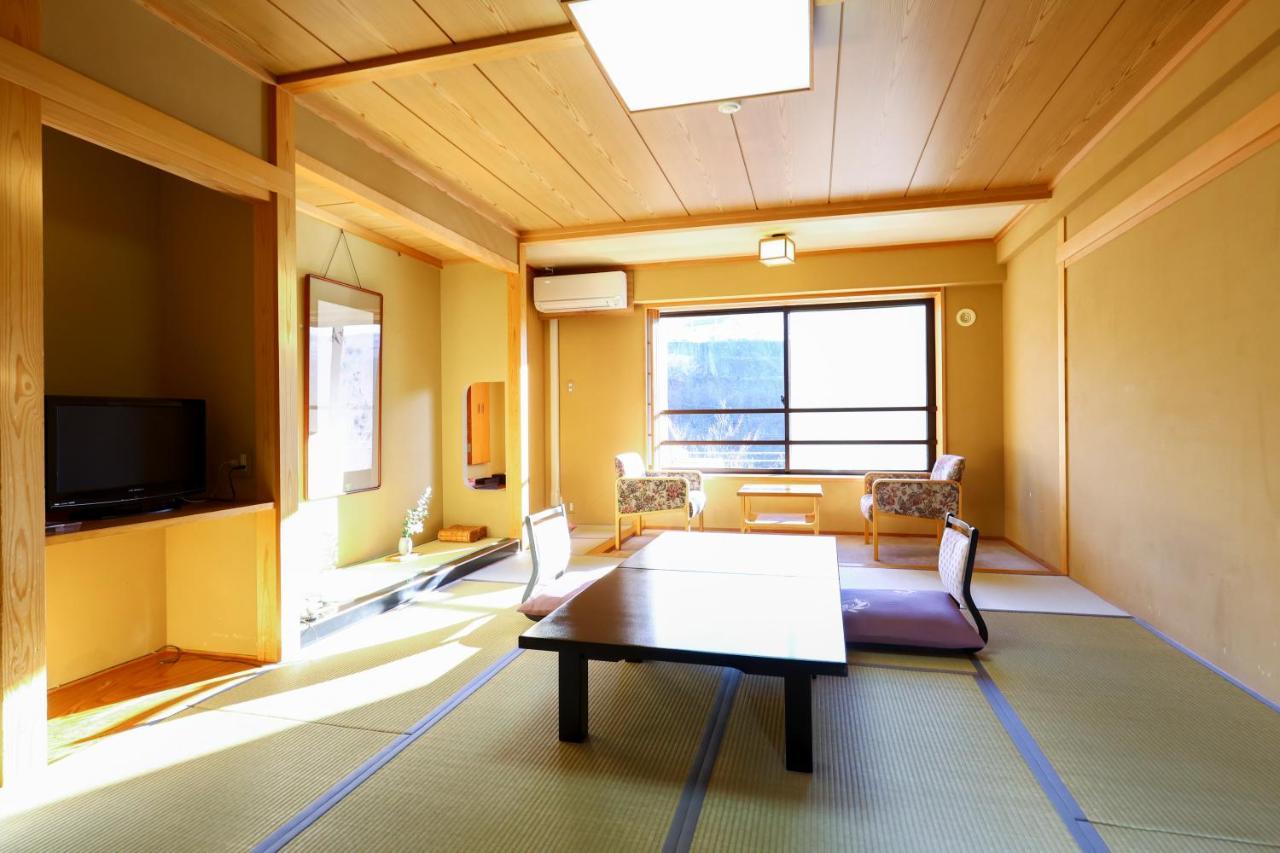 Shibu Hotel Yamanouchi  Extérieur photo
