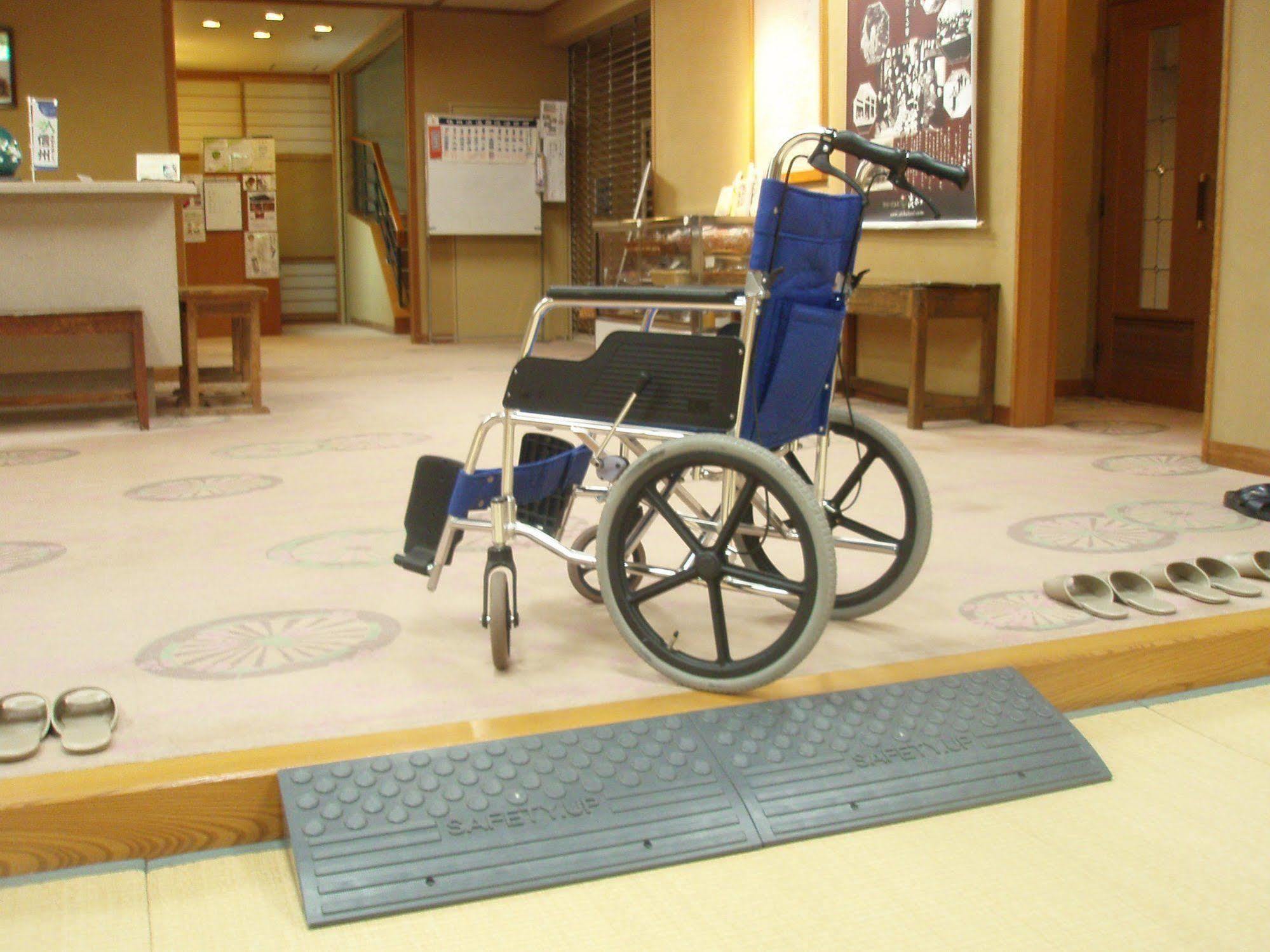 Shibu Hotel Yamanouchi  Extérieur photo